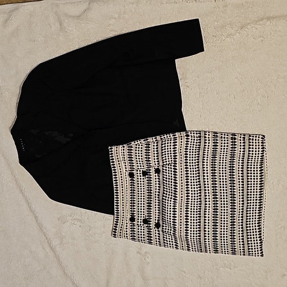 Theory button down blazer - Picture 6 of 9